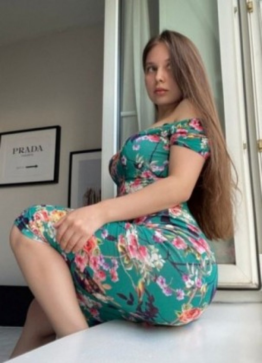 Юля: проститутки индивидуалки в Саратове